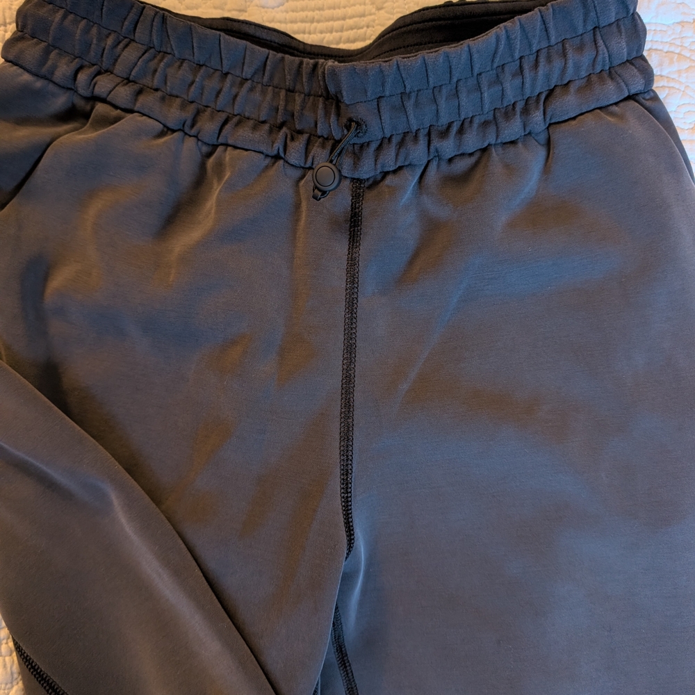 Lululemon Athletica Navy Track Pants - Picture 2 of 3